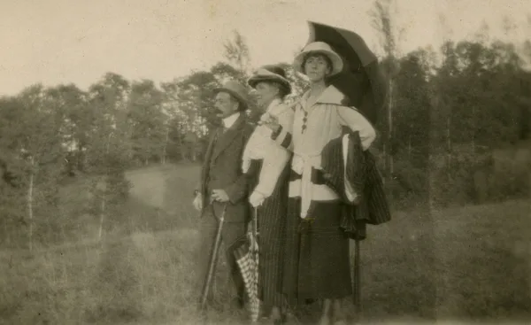 Lucy et Grand-Mère de Zurich